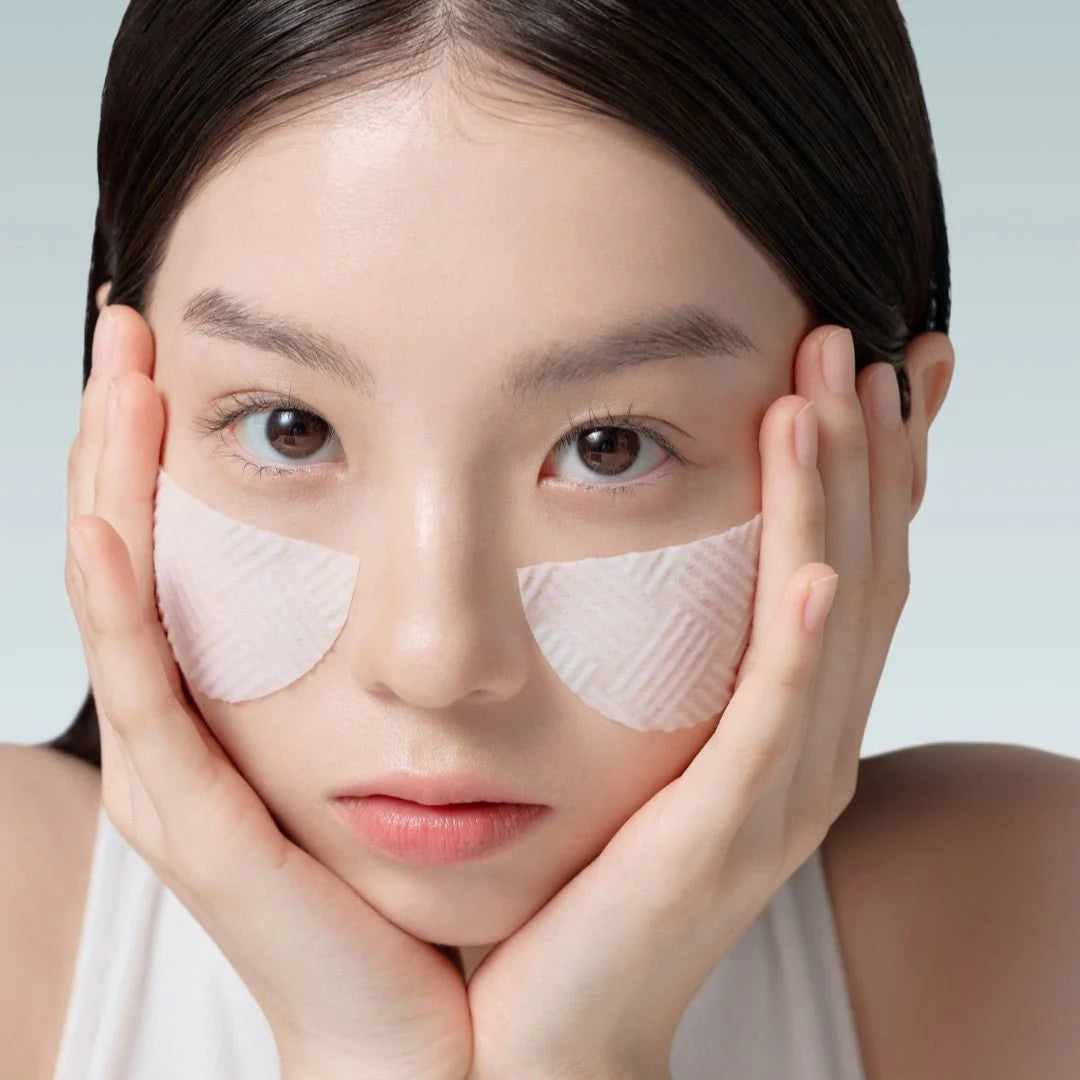 Abib Green LHA Pore Pad Clear Touch exfoliating toner pads designed to remove dead skin cells and refine the appearance of pores.