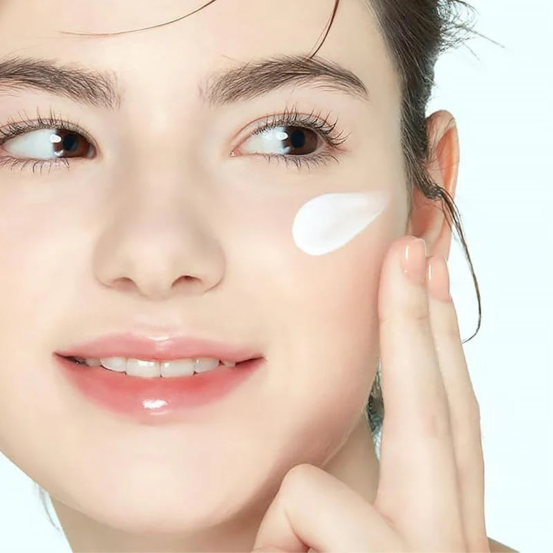 ETUDE HOUSE Sunprise Mild Airy Finish Sun Milk