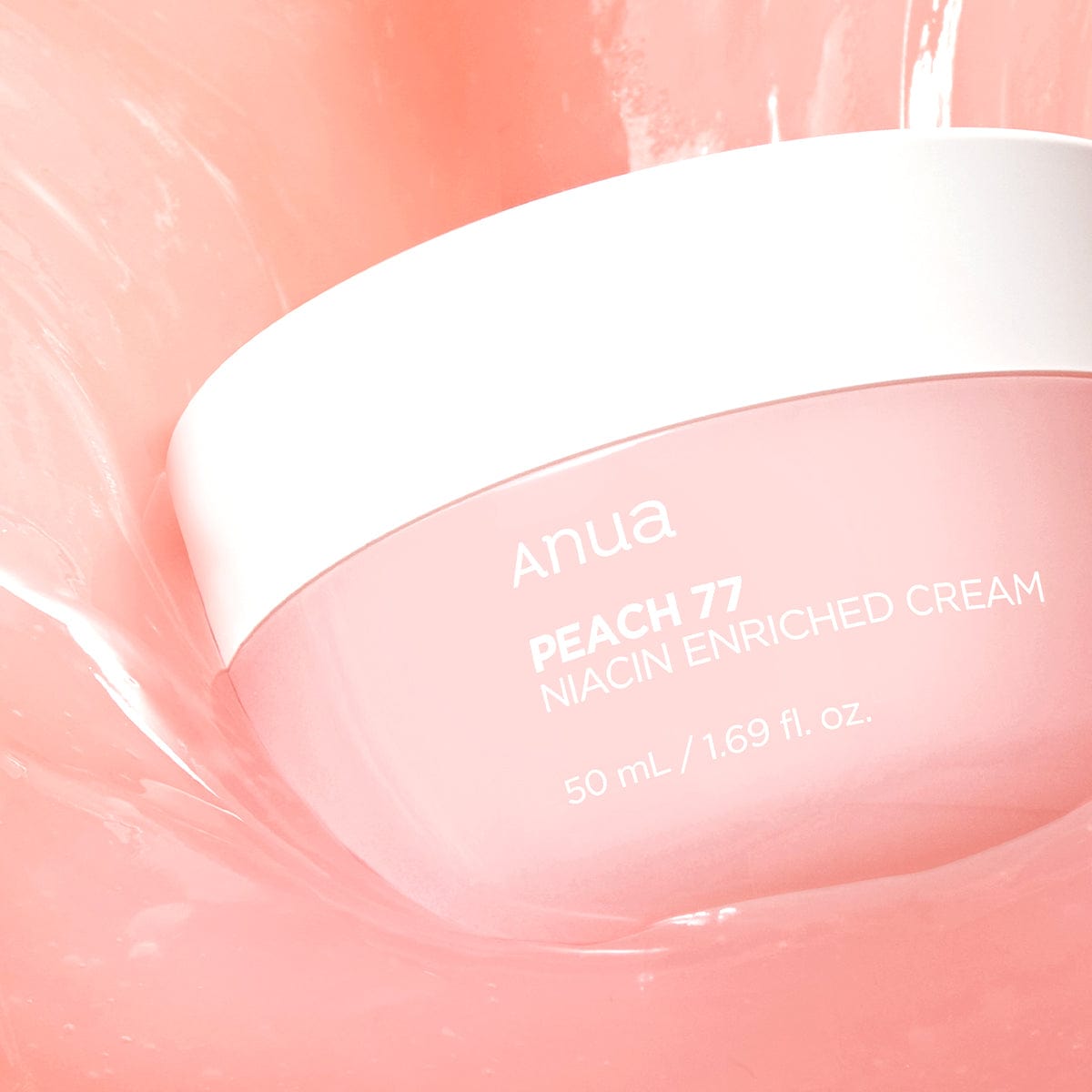 Collagen and pectin nourish for a plump, glass-like appearance