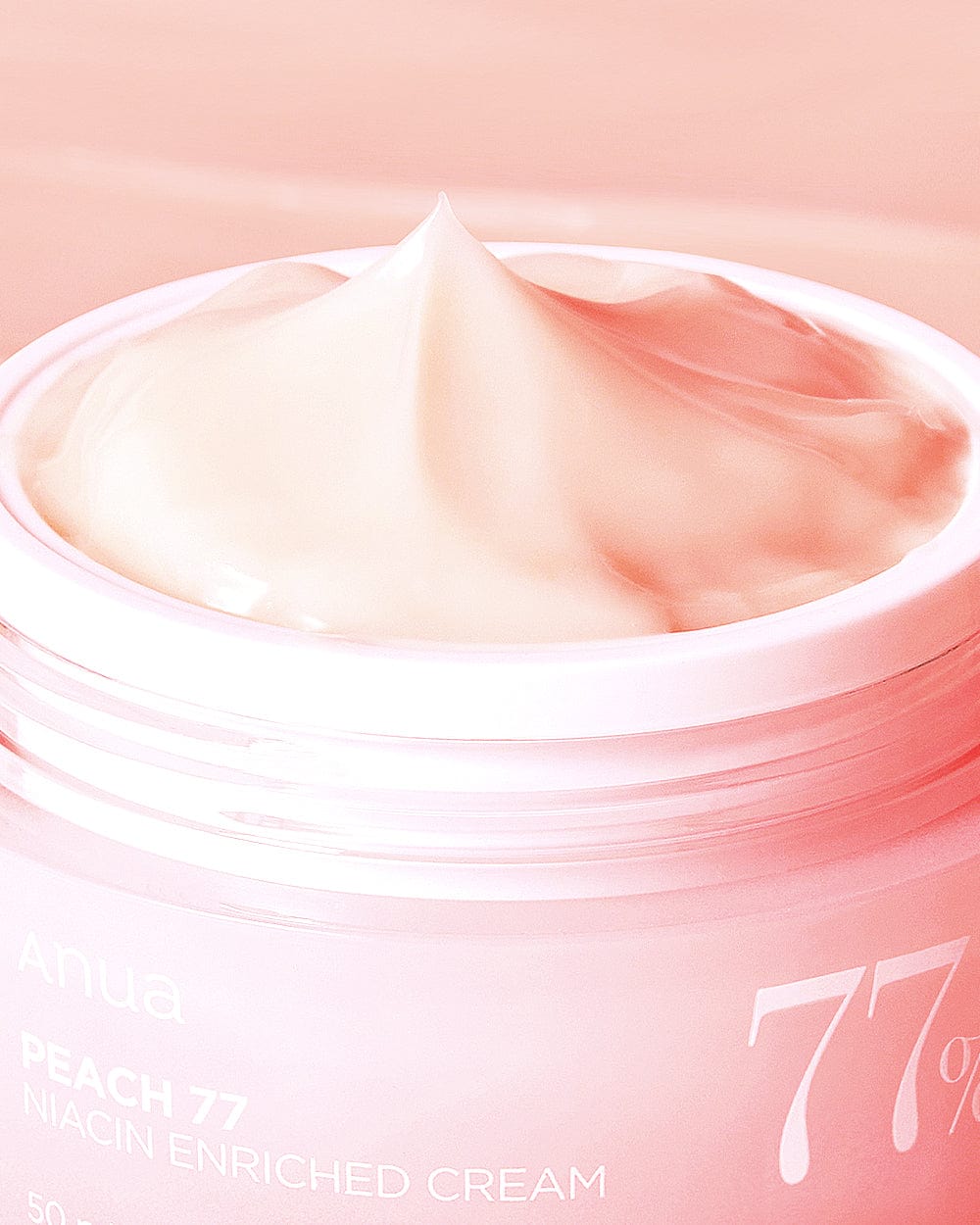 Bouncy pudding texture absorbs quickly without stickiness