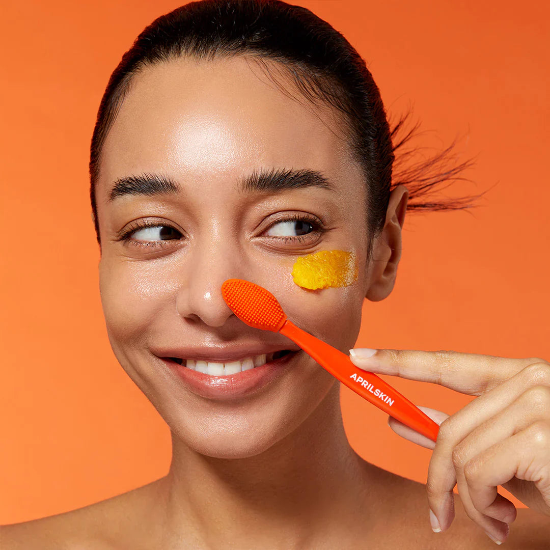 APRILSKIN Carrotene IPMP Hydramelt Cleansing Balm dissolves impurities and sebum