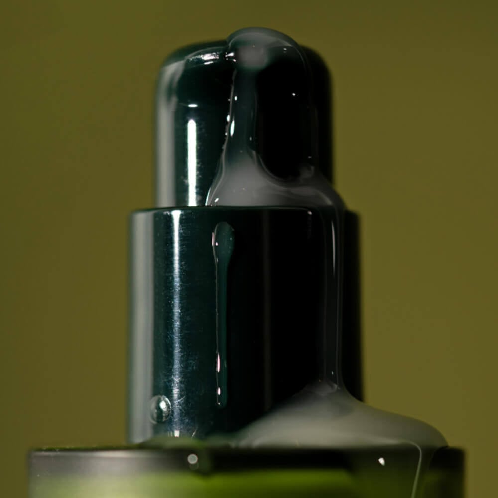 Bueno Icheon Rice Core White Serum lightweight fast-absorbing formula