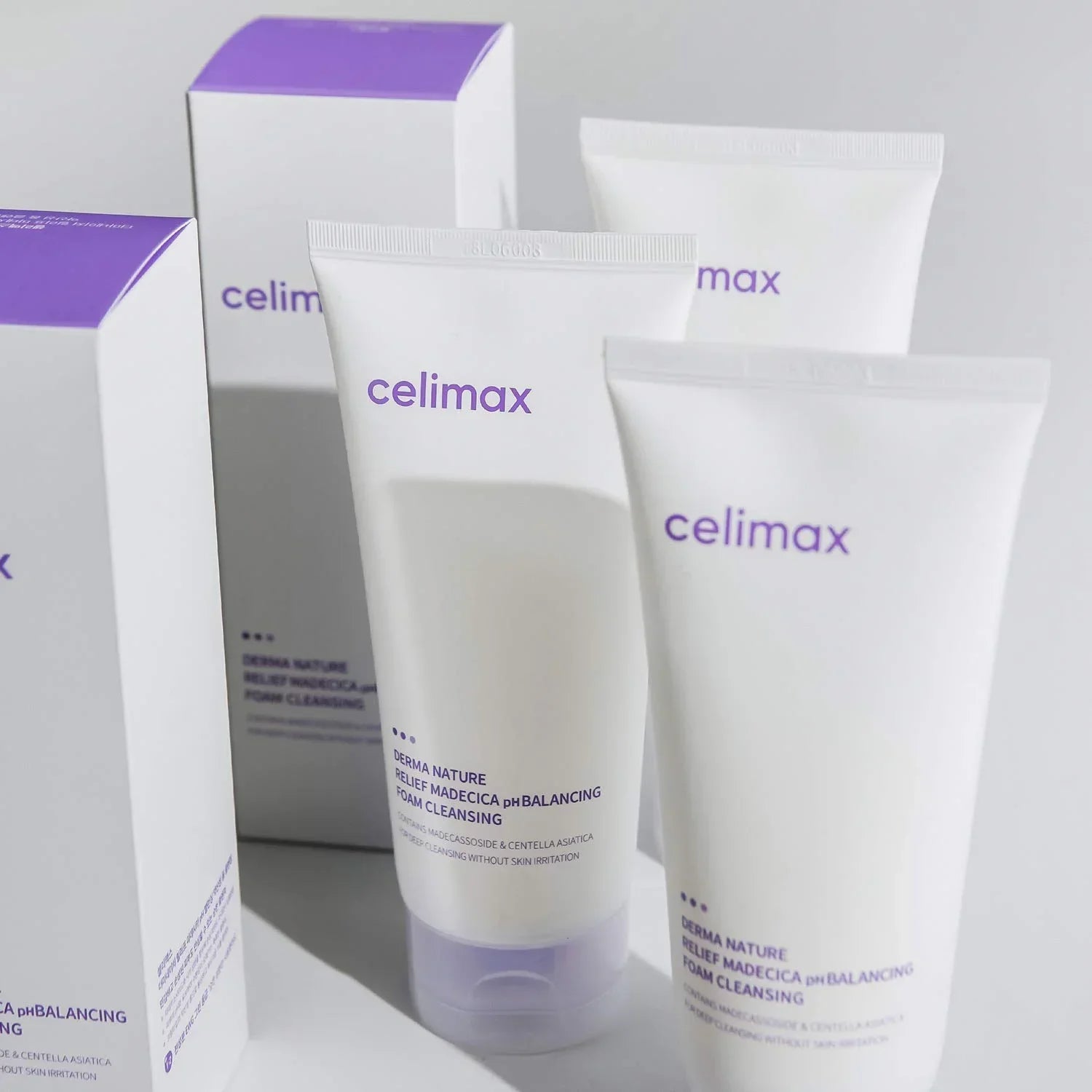 Celimax Derma Nature Relief Madecica pH Balancing Foam Cleansing – gentle yet thorough facial cleanse