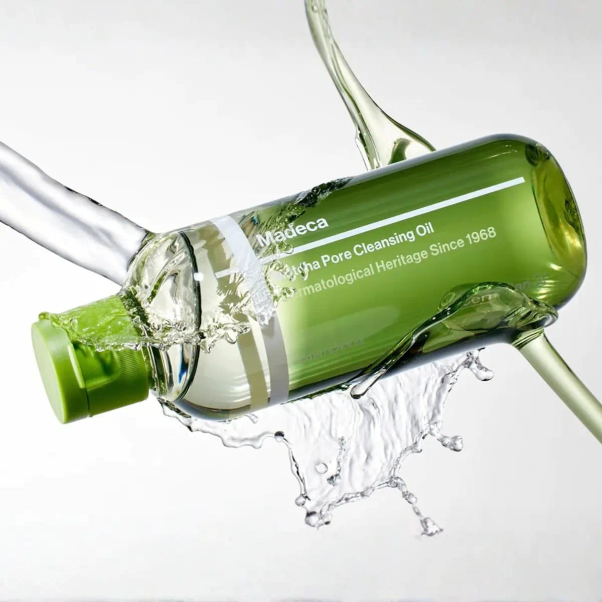 Centellian 24 Madeca Matcha Pore Cleansing Oil 200ml bottle details