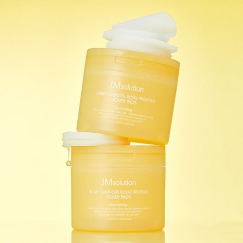Royal propolis and honey for glowing skin