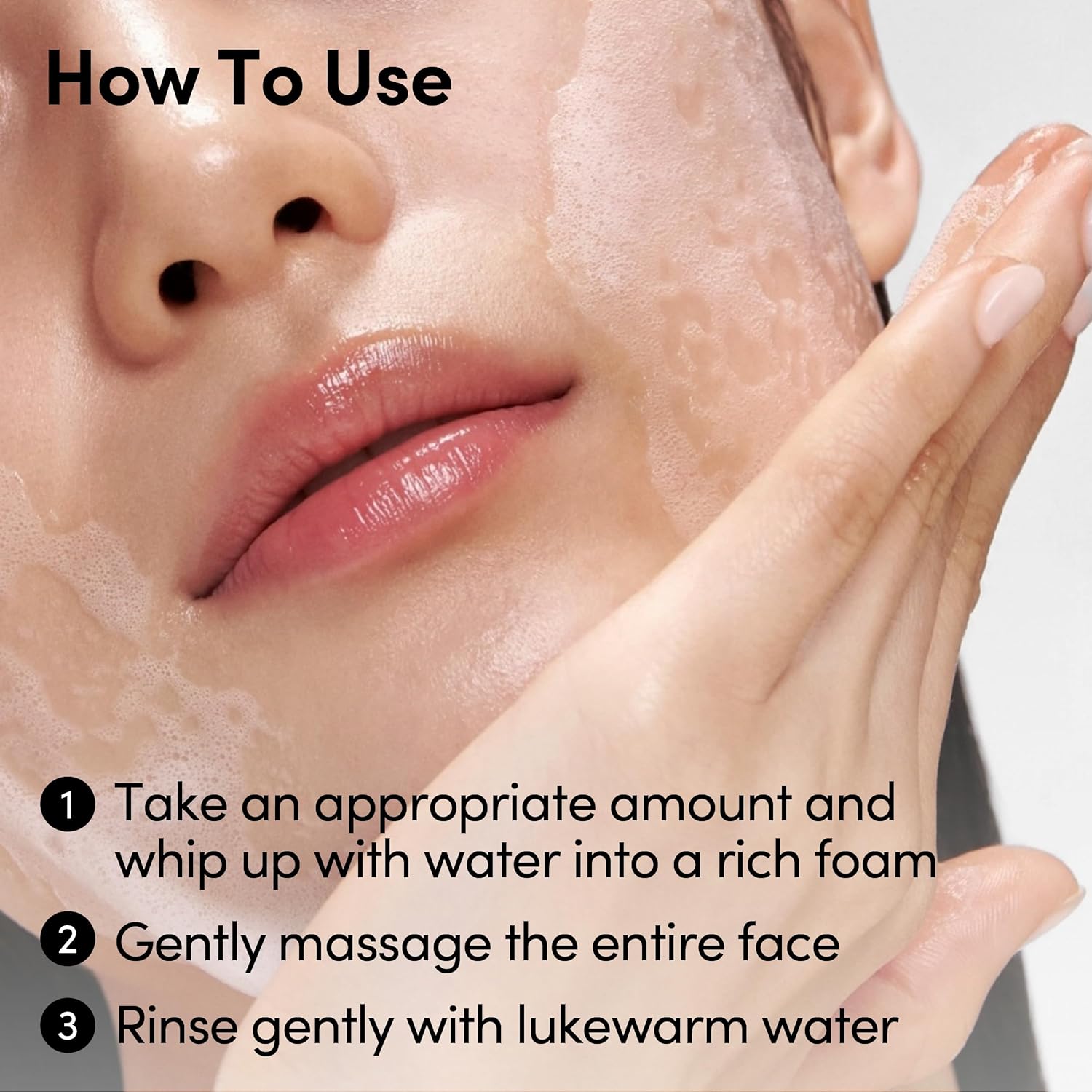 LAGOM Cellup pH Cure Foam Cleanser rich foam texture close-up
