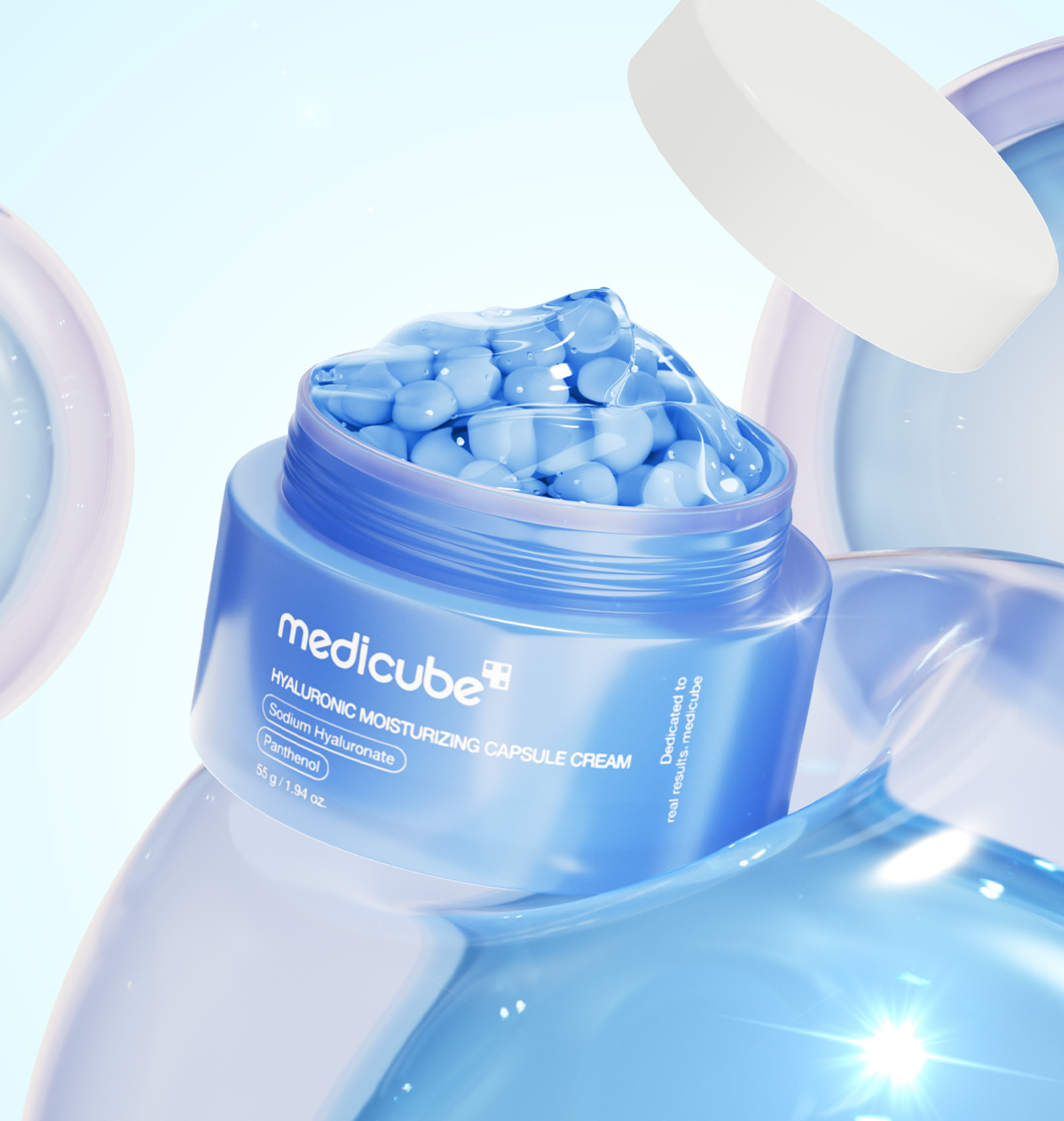 Capsule cream that bursts with low-molecular hyaluronic acid for fast, deep moisture