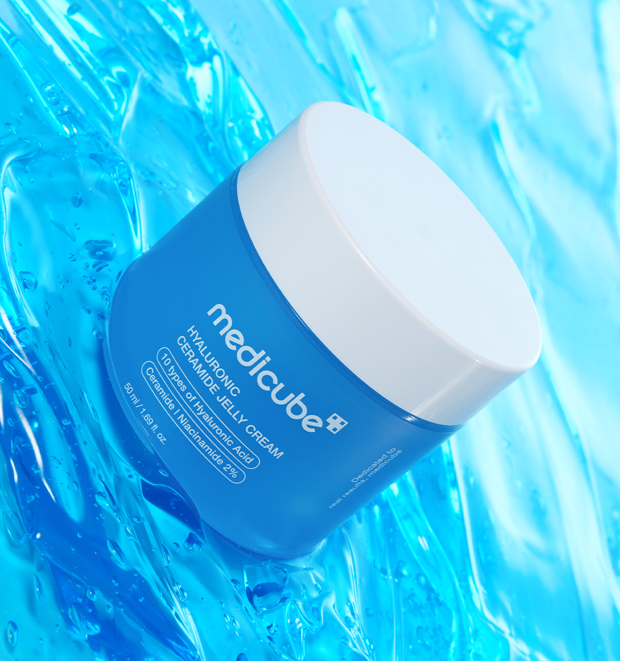 Lightweight ceramide gel cream with 10 types of hyaluronic acid for lasting, non-sticky hydration