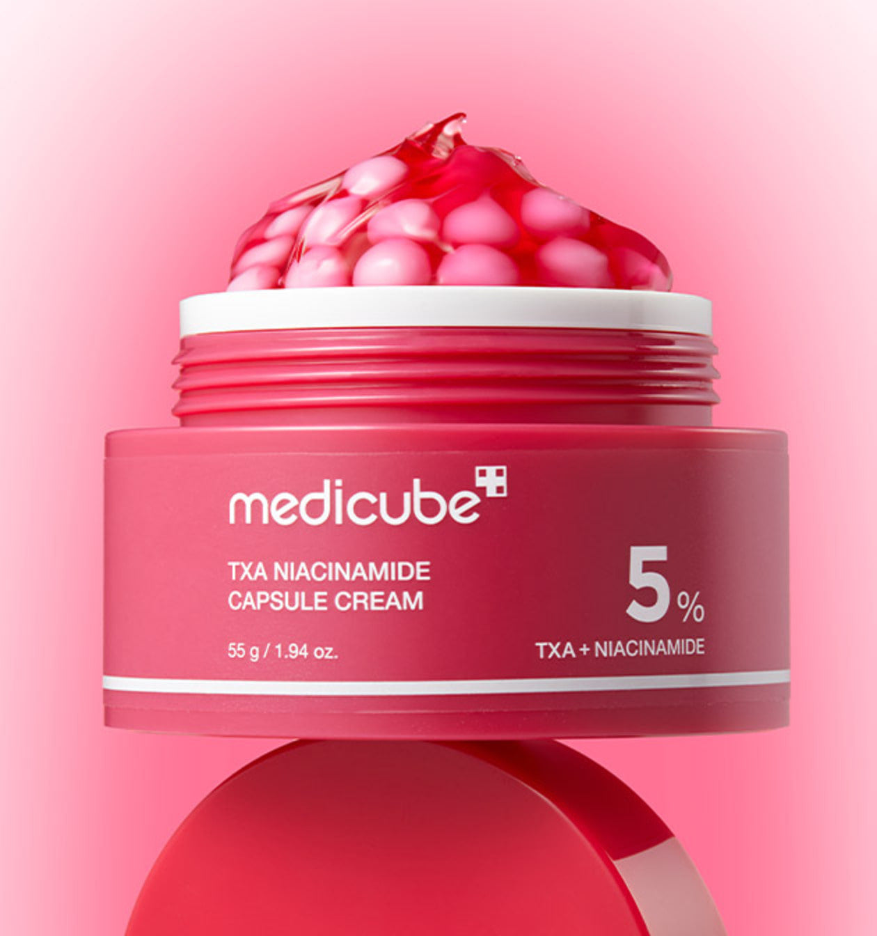 Tranexamic acid capsule cream that fades the look of spots and dullness