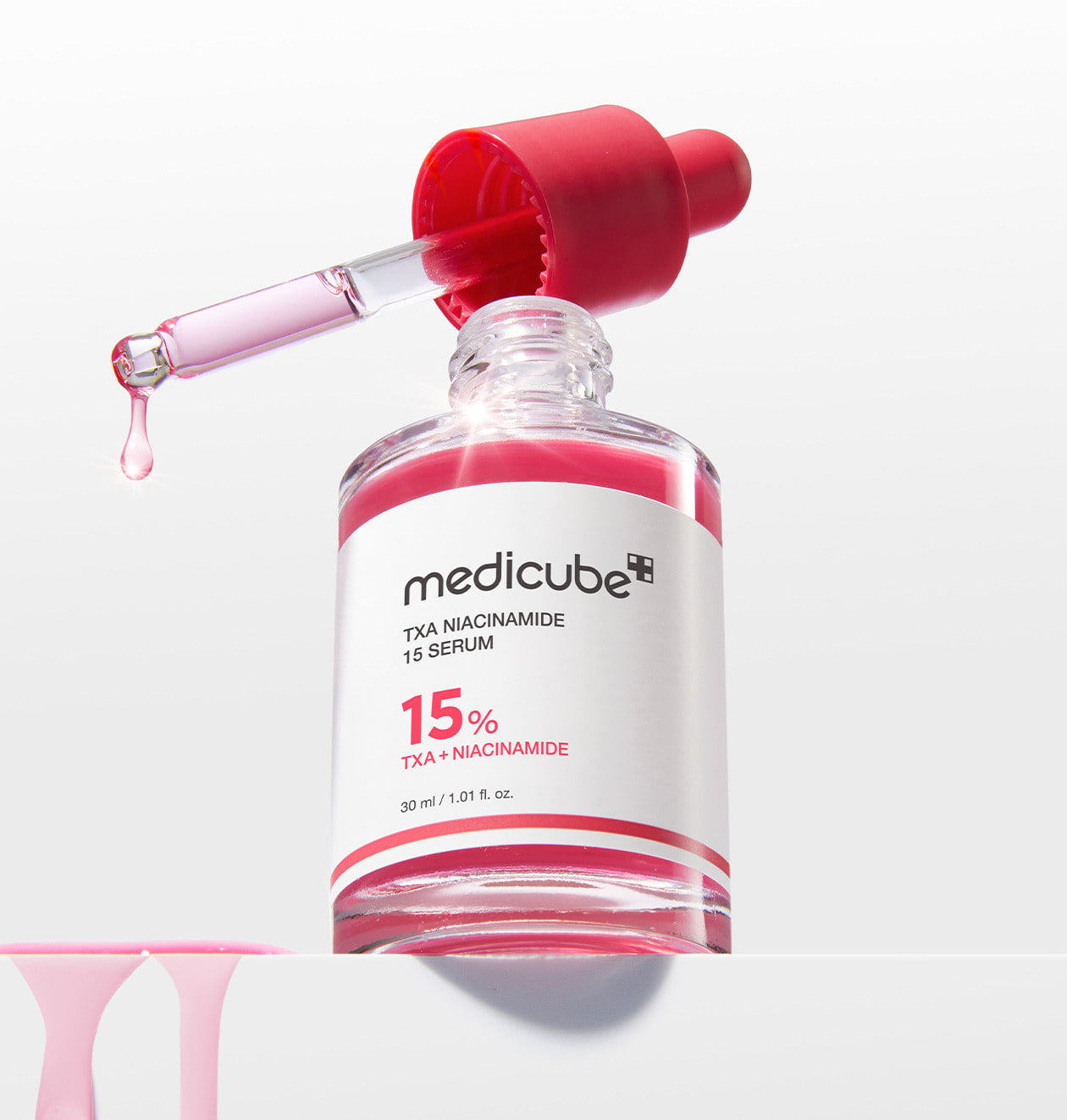 Tranexamic acid and niacinamide serum for 72-hour melasma toning and clearer-looking skin