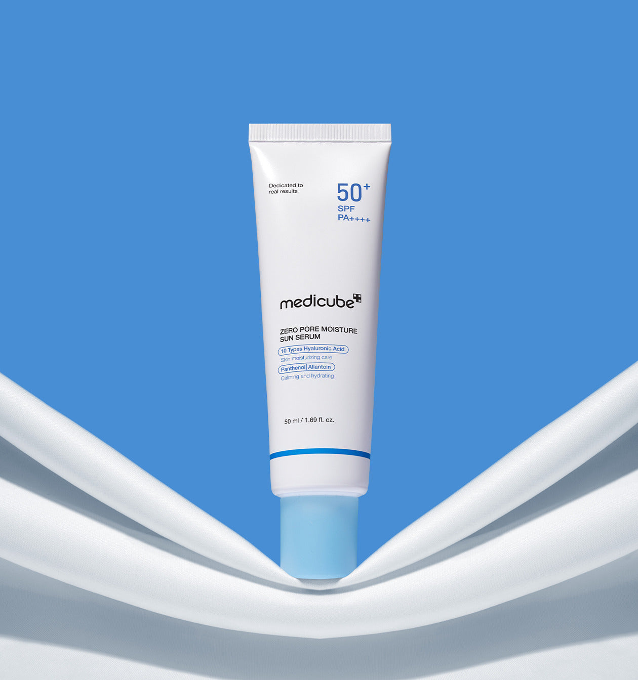 Zero Pore Moisture Sun Serum gives a dewy, radiant finish without stickiness