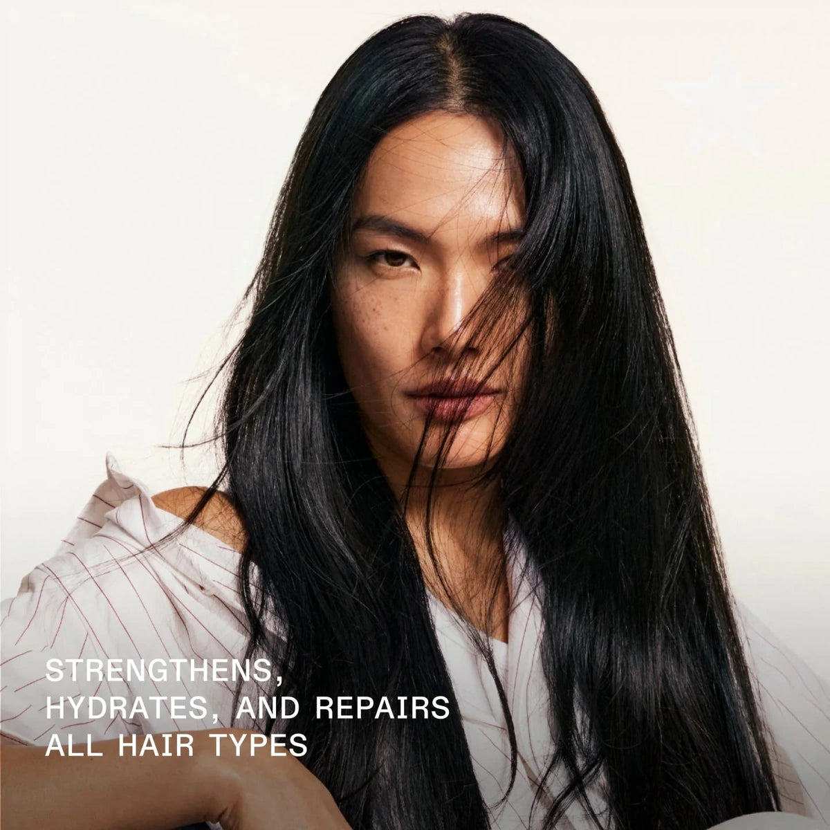 Gently cleanses while repairing hair