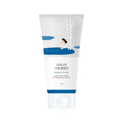 Round Lab Birch Juice Moisturizing Cleanser – moisturizing daily cleanse