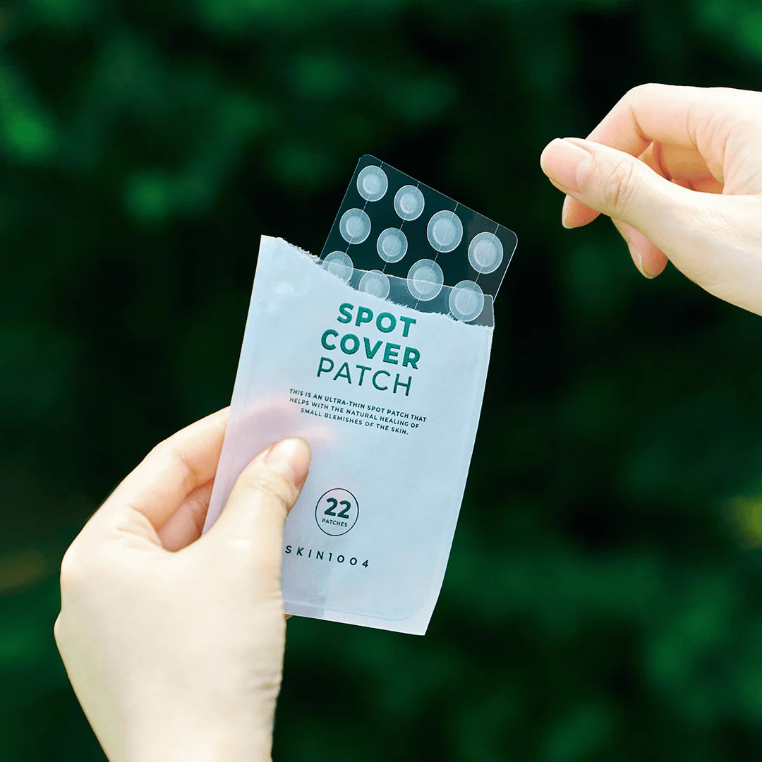SKIN1004 Spot Cover Patch — helps prevent touching and picking